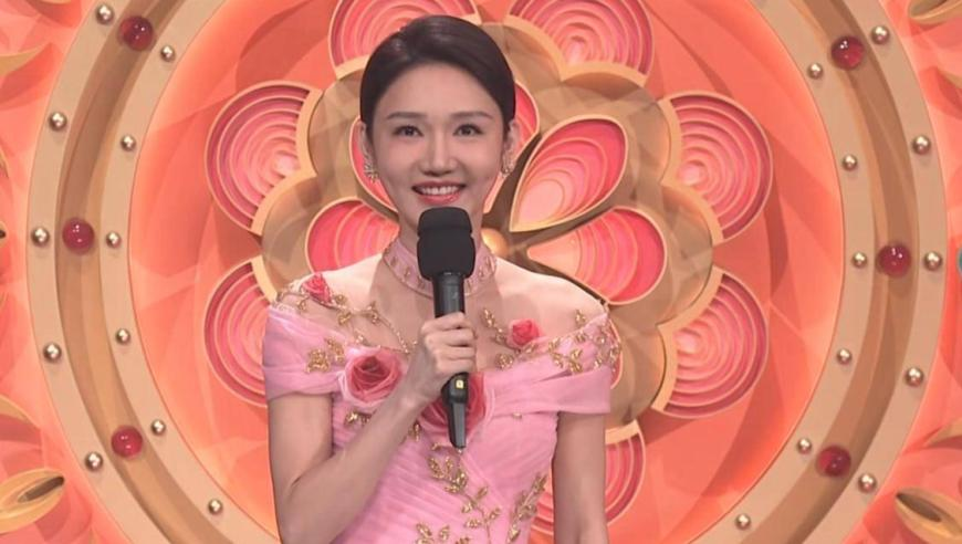 00后小姨带娃先把自己“哄睡”了,2025一码新澳门官方管家婆,前瞻性战略落实探讨_GM版V2.50