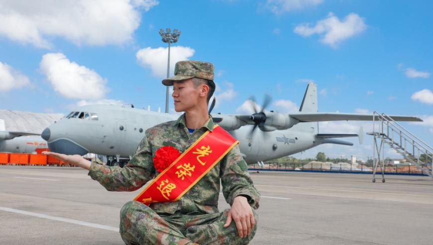 独行侠vs灰熊,香港特马历史开奖记录,精准解释落实的人生哲理_潮流版V11.77